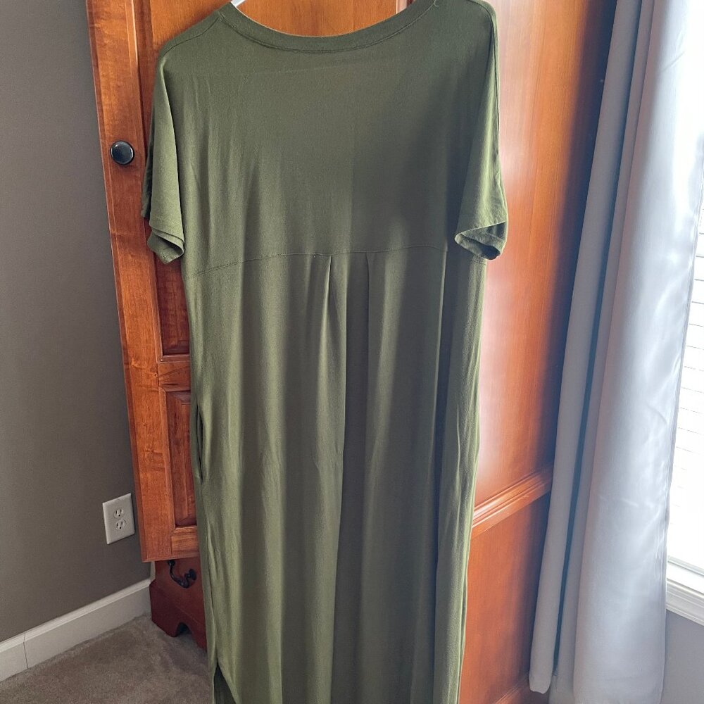 Short Sleeve Green Dress